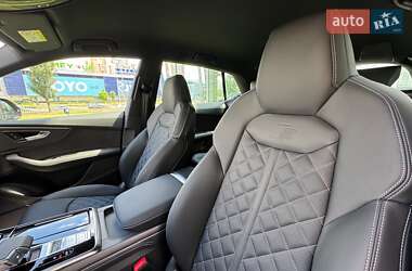Внедорожник / Кроссовер Audi Q8 2024 в 