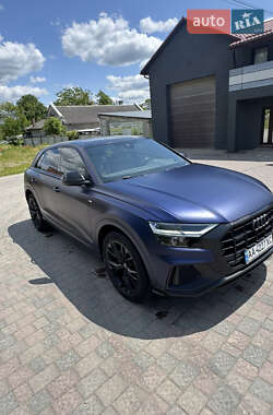 Внедорожник / Кроссовер Audi Q8 2019 в 