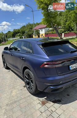 Внедорожник / Кроссовер Audi Q8 2019 в 