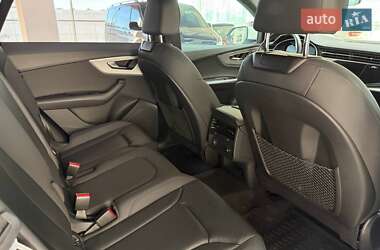 Внедорожник / Кроссовер Audi Q8 2019 в 