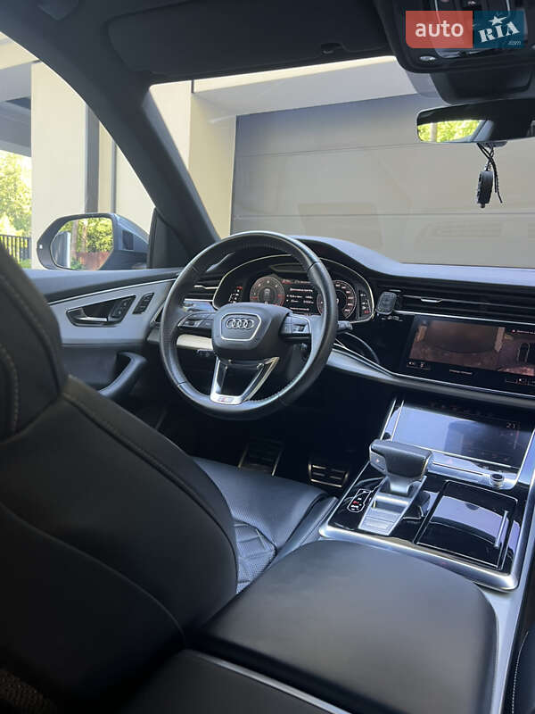 Внедорожник / Кроссовер Audi Q8 2019 в Львове