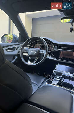 Внедорожник / Кроссовер Audi Q8 2019 в 