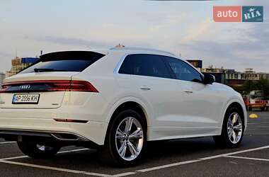 Внедорожник / Кроссовер Audi Q8 2023 в 