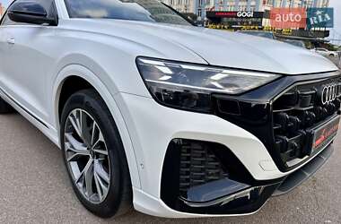 Внедорожник / Кроссовер Audi Q8 2023 в 