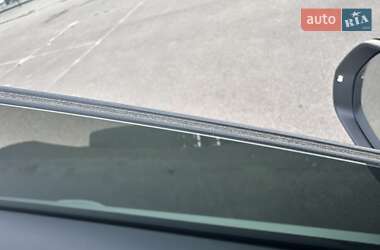 Внедорожник / Кроссовер Audi Q8 2023 в 