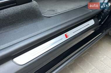 Внедорожник / Кроссовер Audi Q8 2024 в 