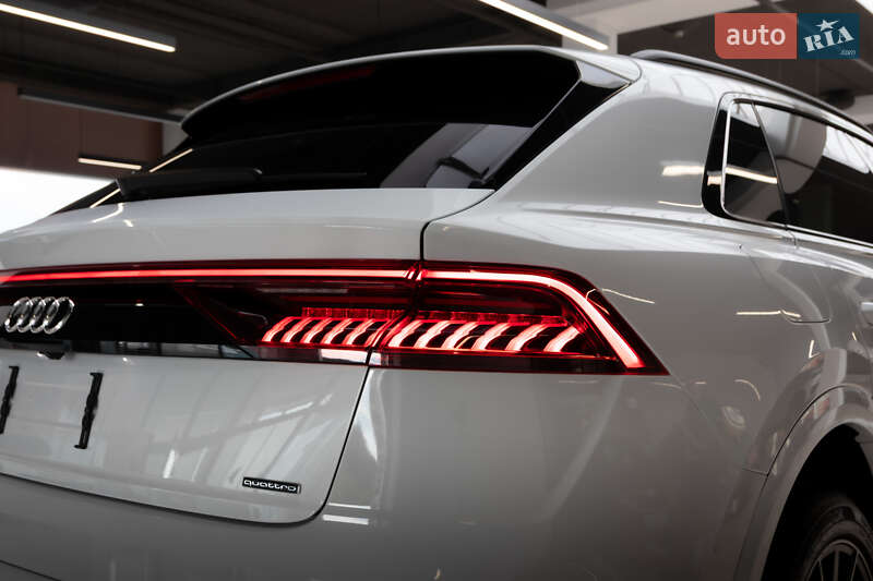 Внедорожник / Кроссовер Audi Q8 2022 в Хмельницком