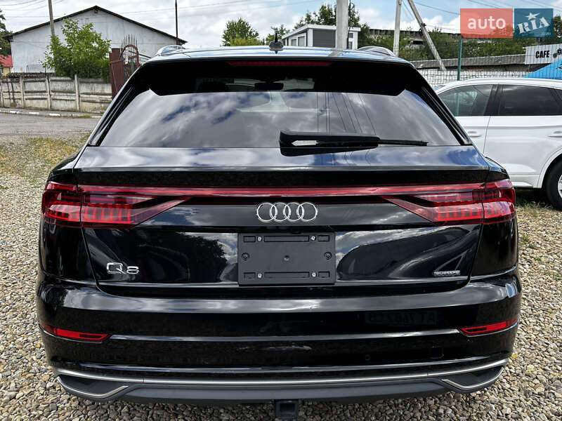 Позашляховик / Кросовер Audi Q8 2019 в Стрию