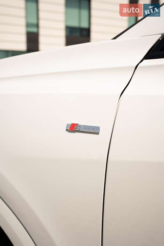 Внедорожник / Кроссовер Audi Q8 2021 в Хмельницком