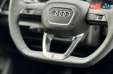Внедорожник / Кроссовер Audi Q8 2024 в 