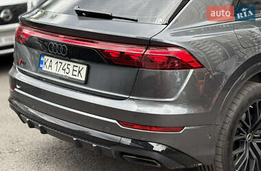 Внедорожник / Кроссовер Audi Q8 2024 в 
