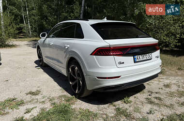 Внедорожник / Кроссовер Audi Q8 2019 в 