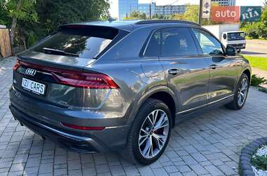 Внедорожник / Кроссовер Audi Q8 2018 в 