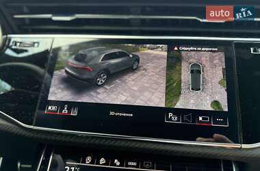 Внедорожник / Кроссовер Audi Q8 2024 в 