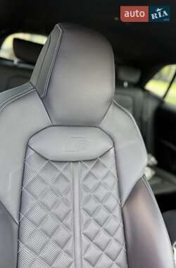 Внедорожник / Кроссовер Audi Q8 2024 в 