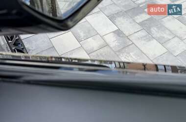 Внедорожник / Кроссовер Audi Q8 2024 в 