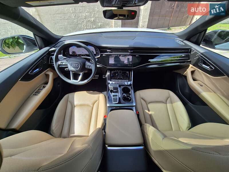Внедорожник / Кроссовер Audi Q8 2021 в Ровно фото 50 Внедорожник / Кроссовер Audi Q8 2021 в Ровно