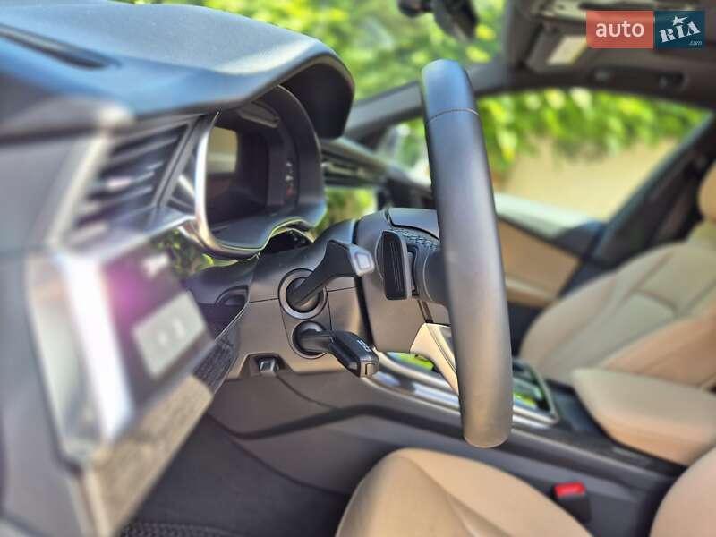 Внедорожник / Кроссовер Audi Q8 2021 в Ровно фото 57 Внедорожник / Кроссовер Audi Q8 2021 в Ровно