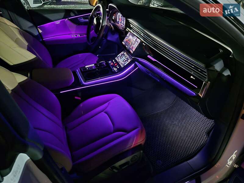 Внедорожник / Кроссовер Audi Q8 2021 в Ровно фото 80 Внедорожник / Кроссовер Audi Q8 2021 в Ровно
