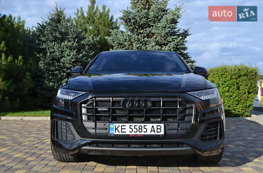 Внедорожник / Кроссовер Audi Q8 2019 в 