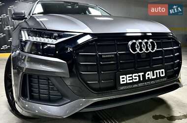 Внедорожник / Кроссовер Audi Q8 2019 в 