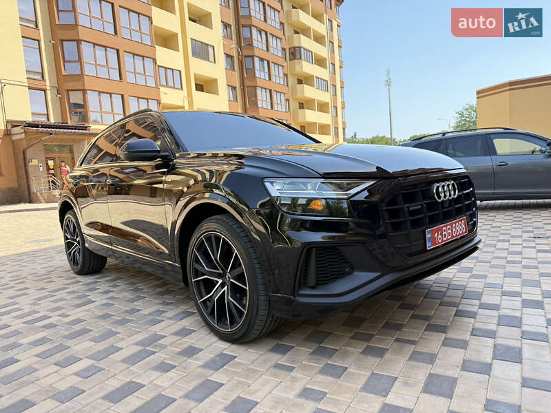Внедорожник / Кроссовер Audi Q8 2019 в Измаиле