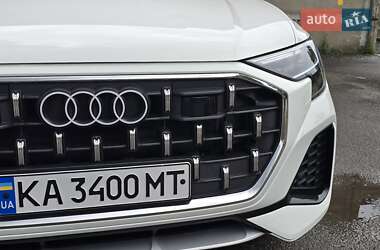 Внедорожник / Кроссовер Audi Q8 2024 в 