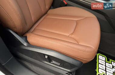 Внедорожник / Кроссовер Audi Q8 2023 в 