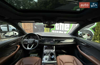 Внедорожник / Кроссовер Audi Q8 2023 в 