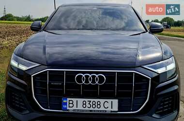 Внедорожник / Кроссовер Audi Q8 2020 в 