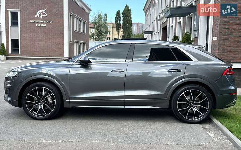Позашляховик / Кросовер Audi Q8 2019 в Києві