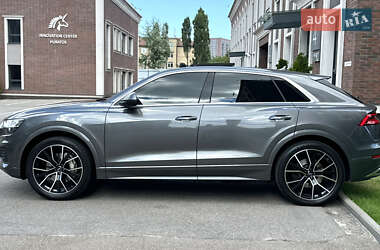 Внедорожник / Кроссовер Audi Q8 2019 в 