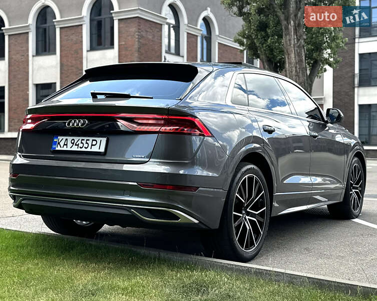 Позашляховик / Кросовер Audi Q8 2019 в Києві