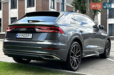 Внедорожник / Кроссовер Audi Q8 2019 в 