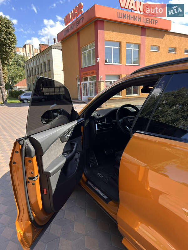 Внедорожник / Кроссовер Audi Q8 2020 в Лубнах