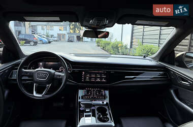 Внедорожник / Кроссовер Audi Q8 2019 в 