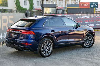 Внедорожник / Кроссовер Audi Q8 2019 в 