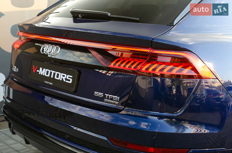 Внедорожник / Кроссовер Audi Q8 2019 в Киеве