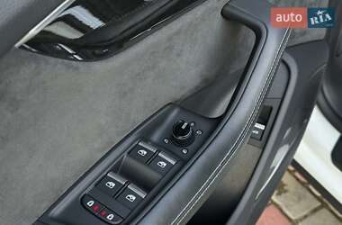 Внедорожник / Кроссовер Audi Q8 2020 в 