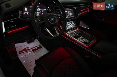 Внедорожник / Кроссовер Audi Q8 2020 в 