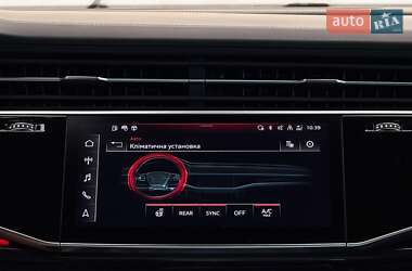 Внедорожник / Кроссовер Audi Q8 2020 в 