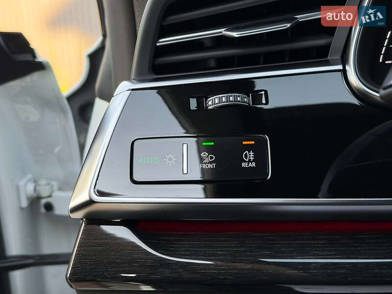 Внедорожник / Кроссовер Audi Q8 2020 в Луцке фото 53 Внедорожник / Кроссовер Audi Q8 2020 в Луцке