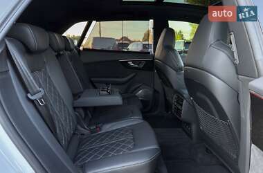 Внедорожник / Кроссовер Audi Q8 2020 в 