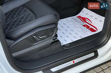 Внедорожник / Кроссовер Audi Q8 2020 в 