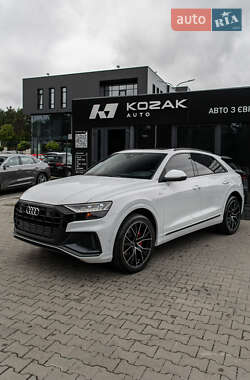 Позашляховик / Кросовер Audi Q8 2019 в Львові