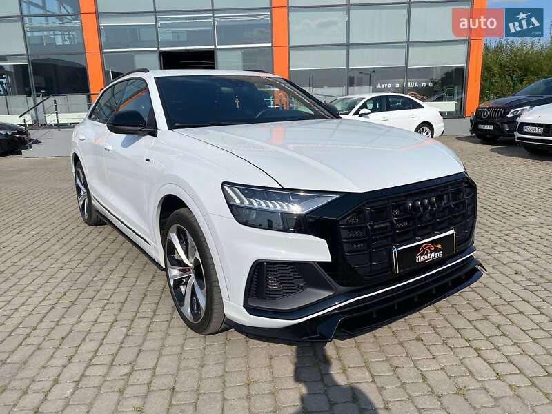 Audi Q8 2021