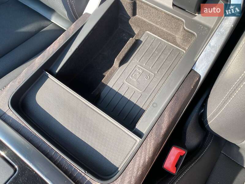 Внедорожник / Кроссовер Audi Q8 2021 в Львове