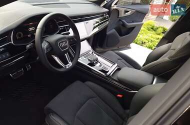 Внедорожник / Кроссовер Audi Q8 2023 в 