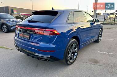 Внедорожник / Кроссовер Audi Q8 2024 в 