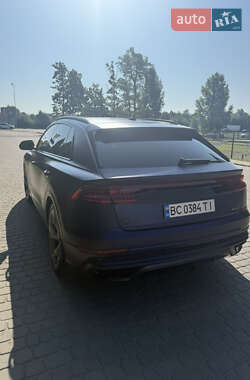 Внедорожник / Кроссовер Audi Q8 2018 в 